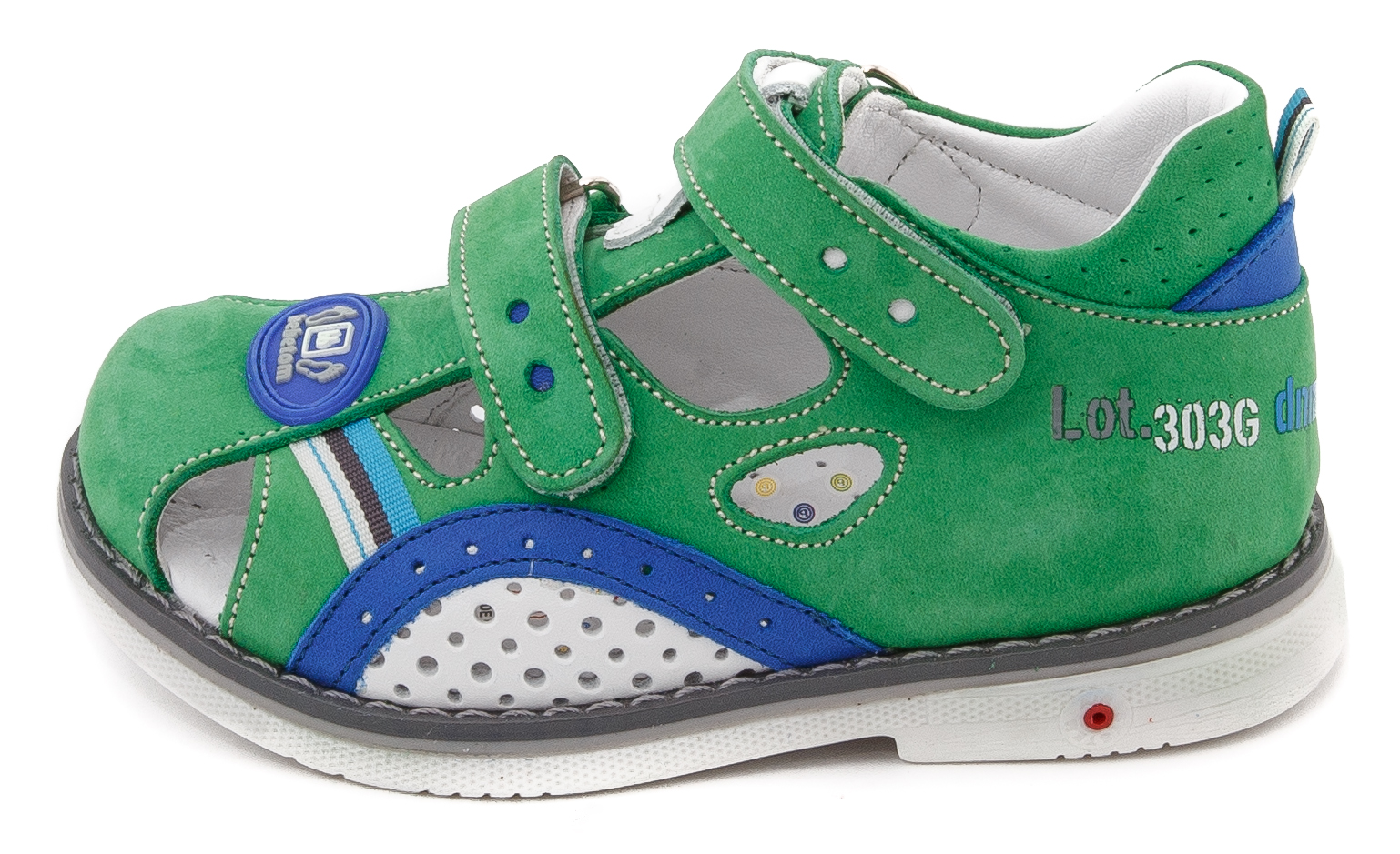 GO GREEN shoes with orthopedic features